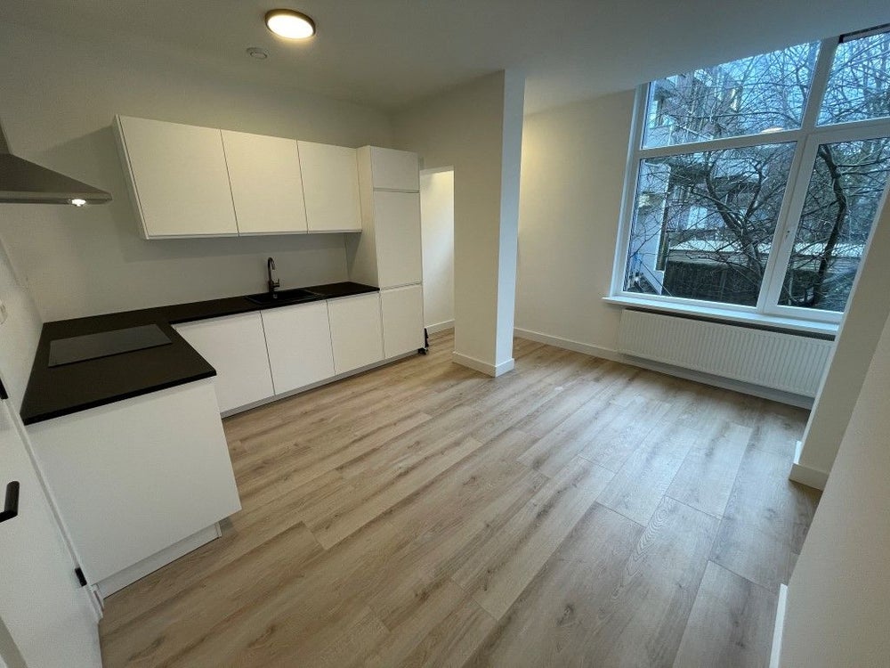 https://wonenhartje.nl/wp-content/uploads/2026/06/661e7d6950916_661e7d62a26ae-rotterdamkorteschoonderloostraat-0439_4.jpg