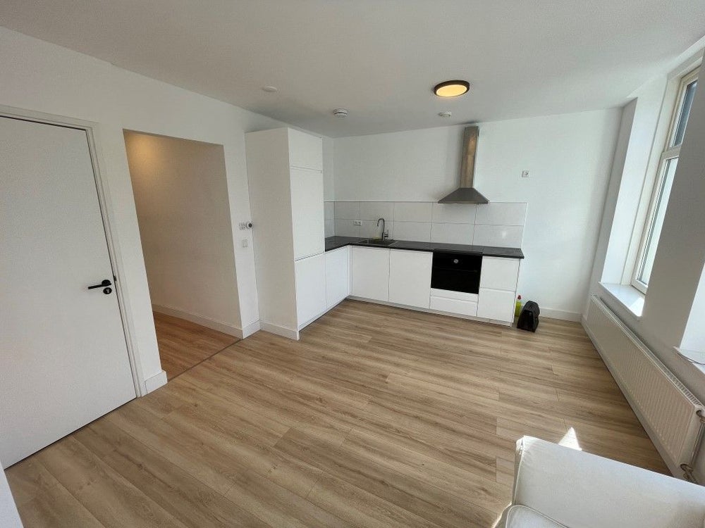 https://wonenhartje.nl/wp-content/uploads/2026/08/661e7d7e389f6_661e7d62a2ae2-rotterdamnoordmolenstraat-9ed6_1.jpg